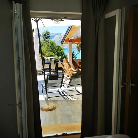 Secluded House With Private Beach Adria Casa de Férias *