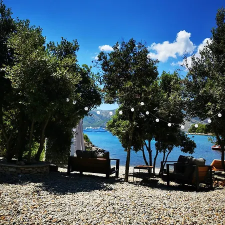 Secluded House With Private Beach Adria * Stari Grad (Hvar)