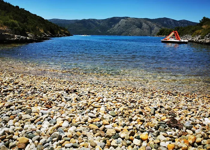Secluded House With Private Beach Adria * Stari Grad (Hvar)