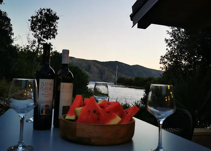 Secluded House With Private Beach Adria