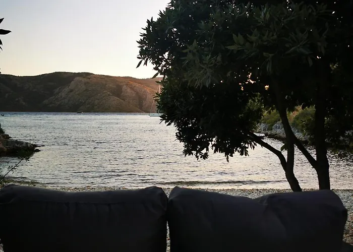Casa vacanze Secluded House With Private Beach Adria *